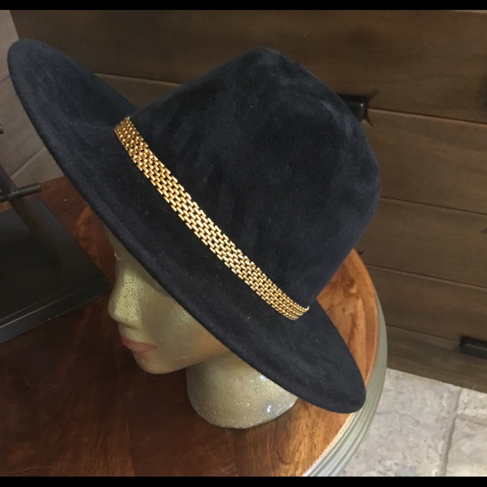 Kokin New York black felt hat with gold braid